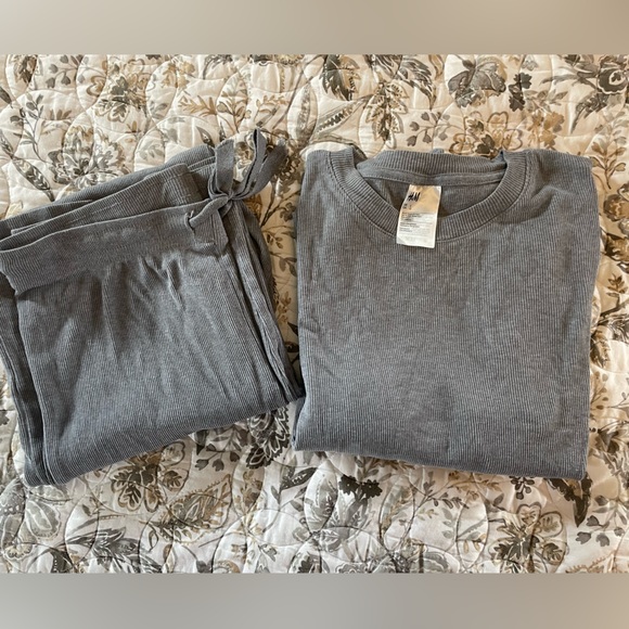 H&M PJs - Picture 4 of 5